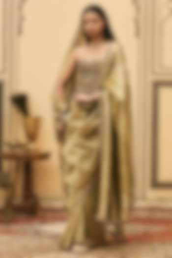 Bright Moss Green Tissue Bridal Saree Set by ITRH at Pernia's Pop Up Shop