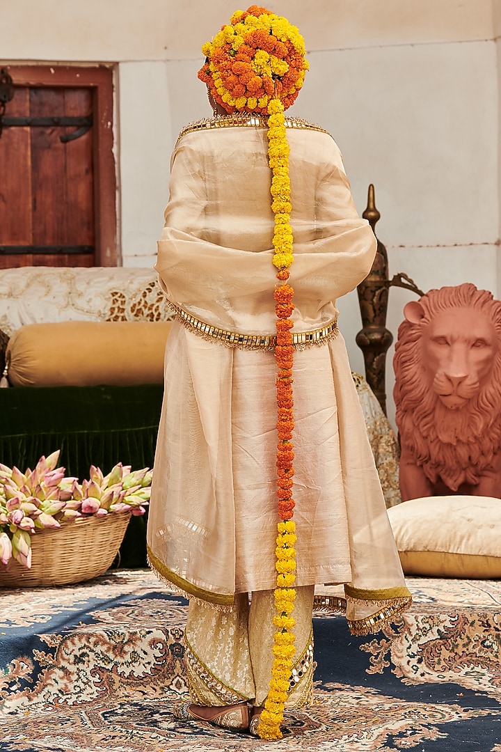 Gold Raw Silk Mirror Embroidered Kurta Set by ITRH at Pernia's Pop Up Shop