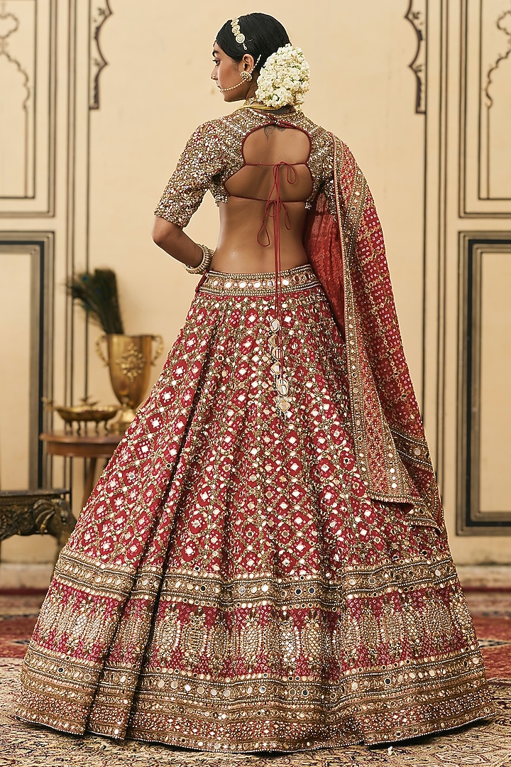 Pink Georgette Bandhej Bridal Lehenga Set by ITRH at Pernia's Pop Up Shop