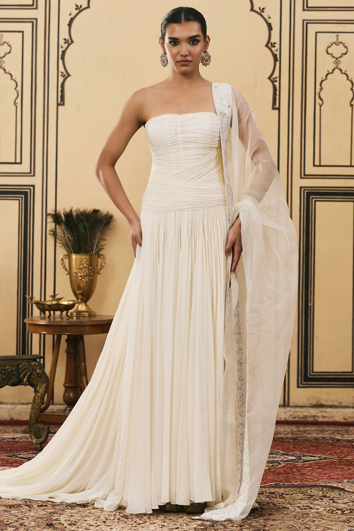 ITRH Ivory Georgette Gown With Organza Dupatta