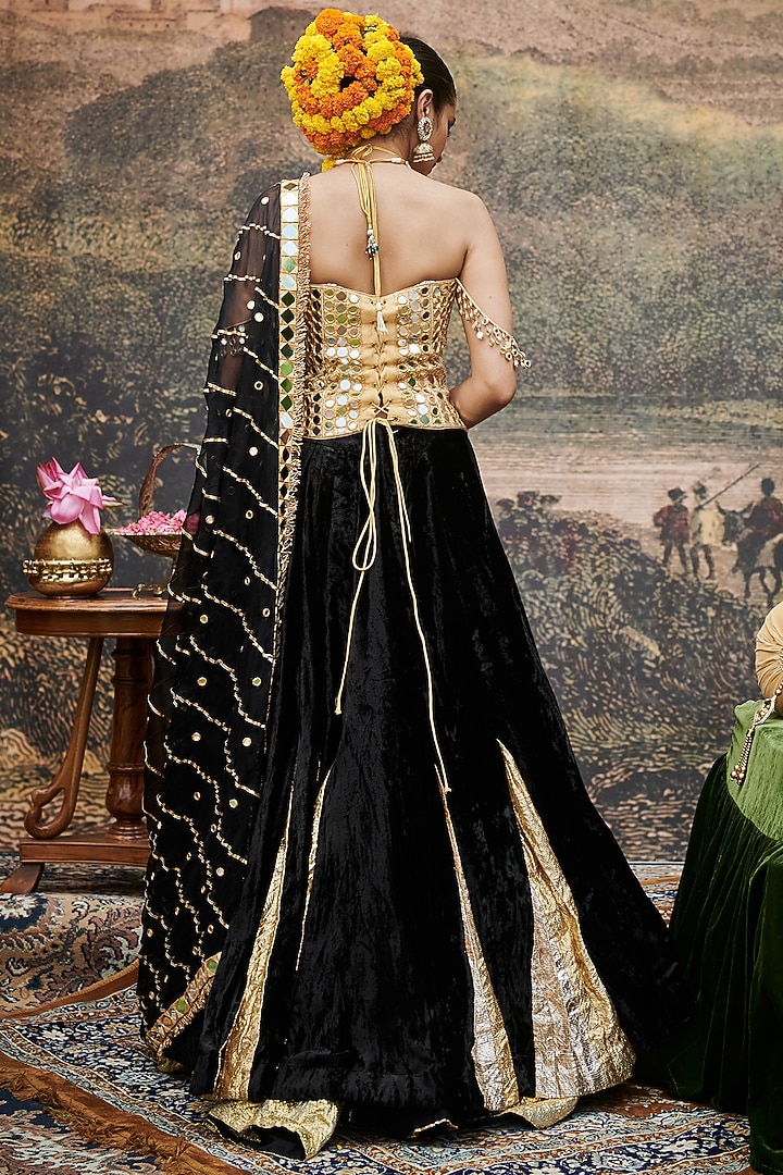 Black Velvet Bridal Lehenga Set by ITRH at Pernia's Pop Up Shop