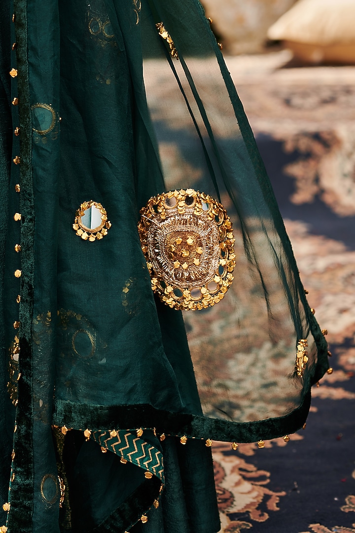 Green Raw Silk Bridal Lehenga Set by ITRH at Pernia's Pop Up Shop