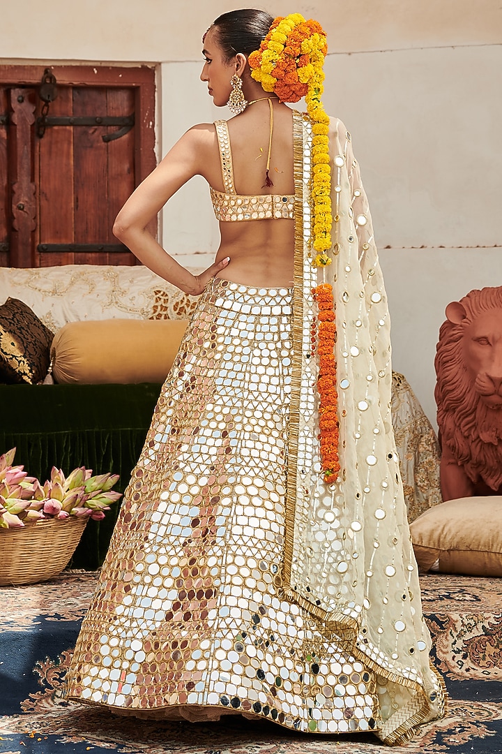 Gold Lampi Gota Bridal Lehenga Set by ITRH at Pernia's Pop Up Shop