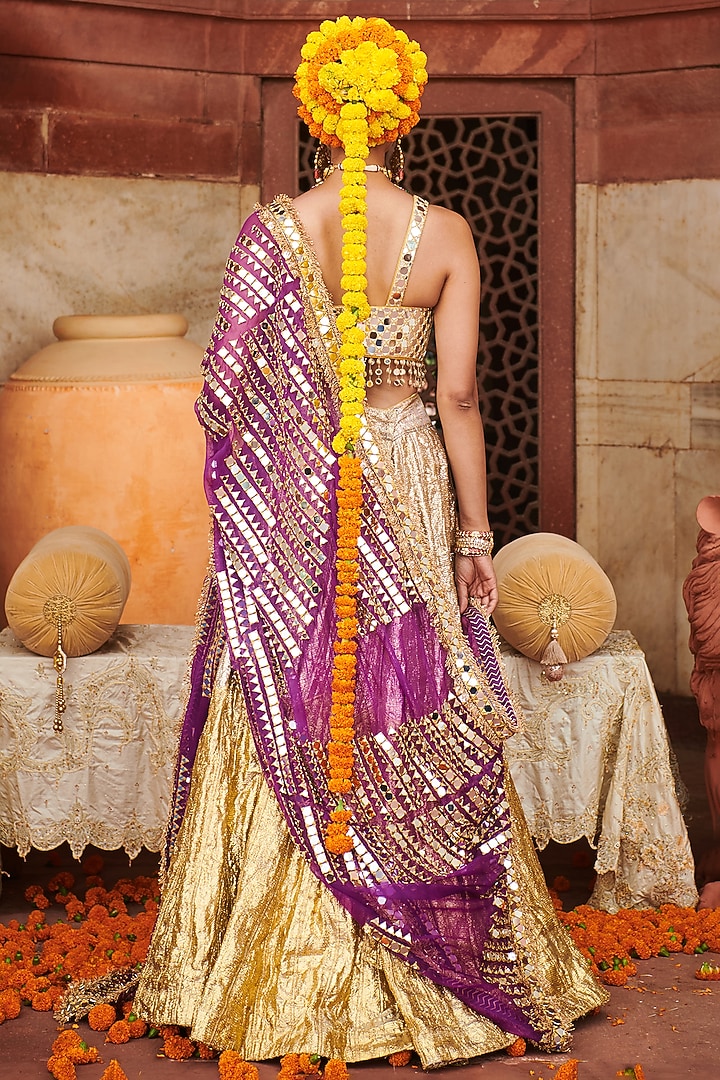 Silver & Gold Lampi Gota Bridal Lehenga Set by ITRH at Pernia's Pop Up Shop