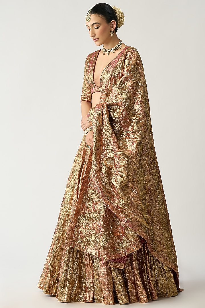 Vermillion & Cherry Red Lampi Bridal Lehenga Set by ITRH at Pernia's Pop Up Shop