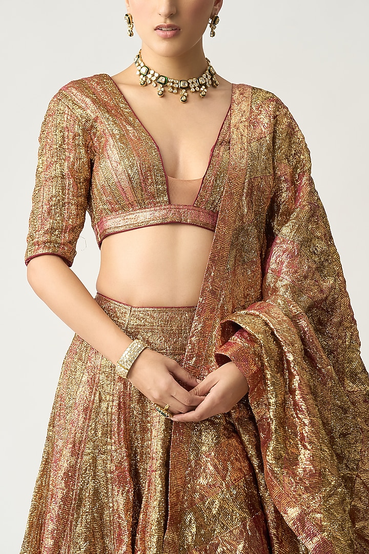 Vermillion & Cherry Red Lampi Bridal Lehenga Set by ITRH at Pernia's Pop Up Shop