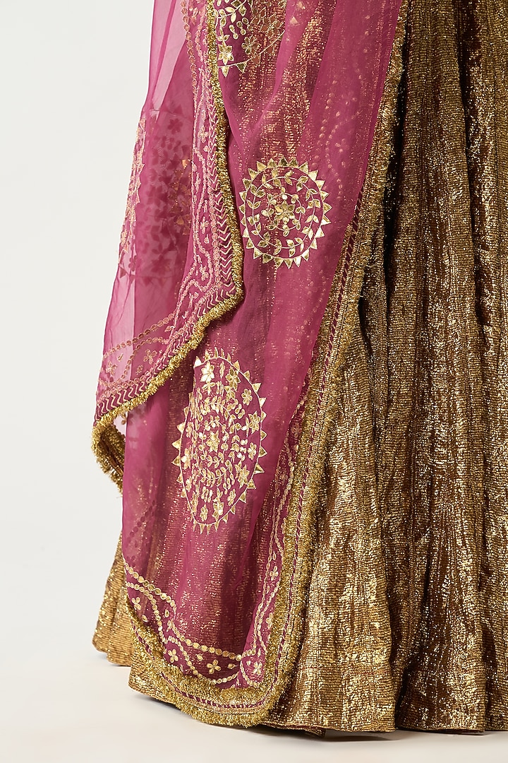Maroon Bronze Lampi Bridal Lehenga Set by ITRH at Pernia's Pop Up Shop