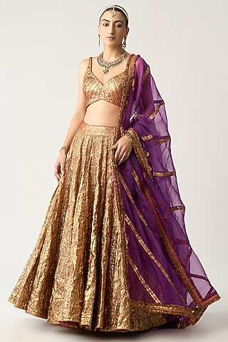 Red Lampi Lehenga Set by ITRH