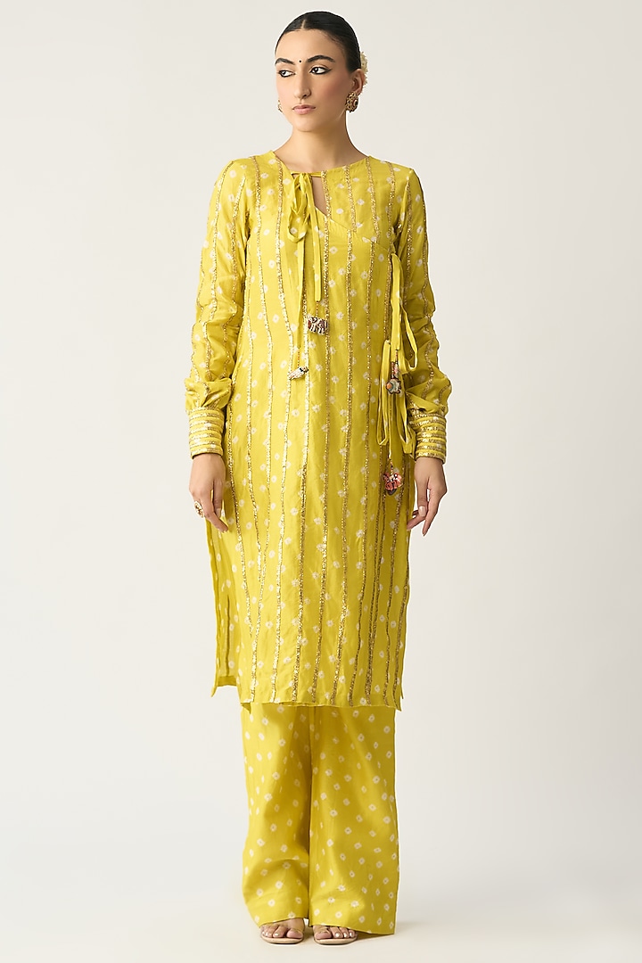Yellow Silk Chanderi Kurta Set by ITRH