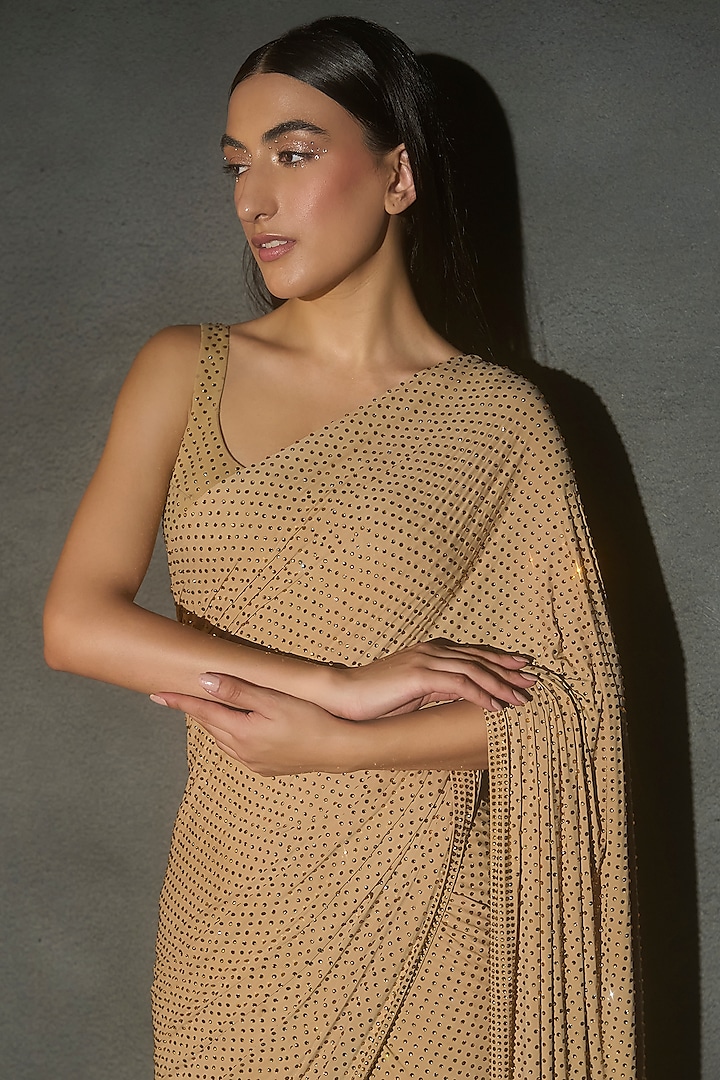 Gold Silk Jersey Reception Saree Set by ITRH at Pernia's Pop Up Shop