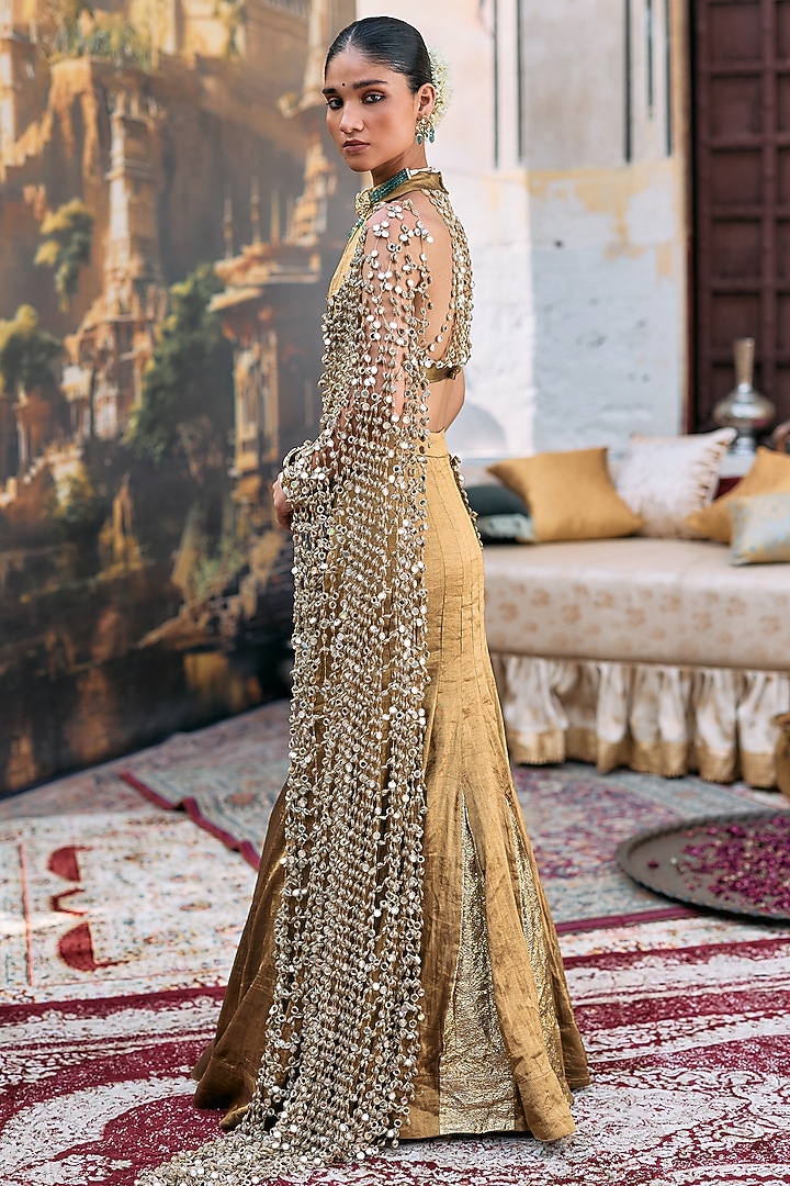 Bronze Tissue Fishtail Bridal Lehenga Set by ITRH at Pernia's Pop Up Shop