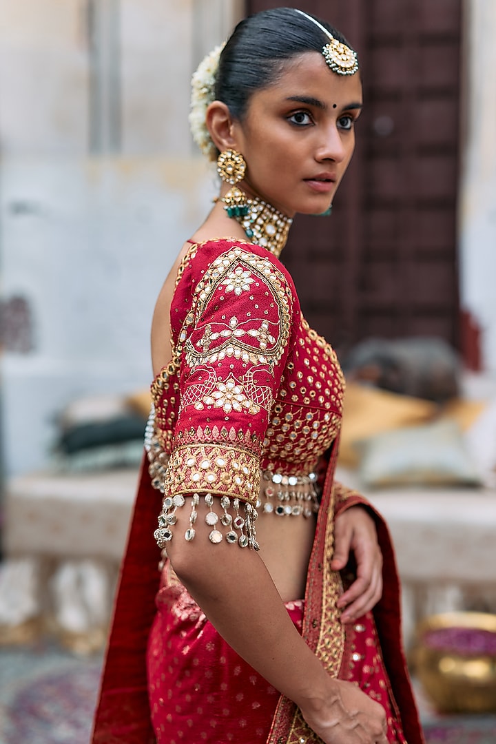 Red Raw Silk & Brocade Embroidered Bridal Saree Set by ITRH at Pernia's Pop Up Shop