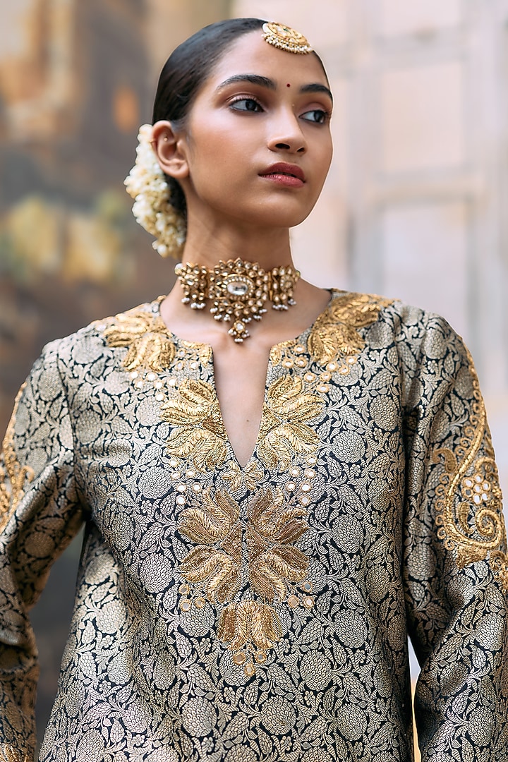 Black Brocade & Cotton Cambric Embroidered Kurta Set by ITRH at Pernia's Pop Up Shop