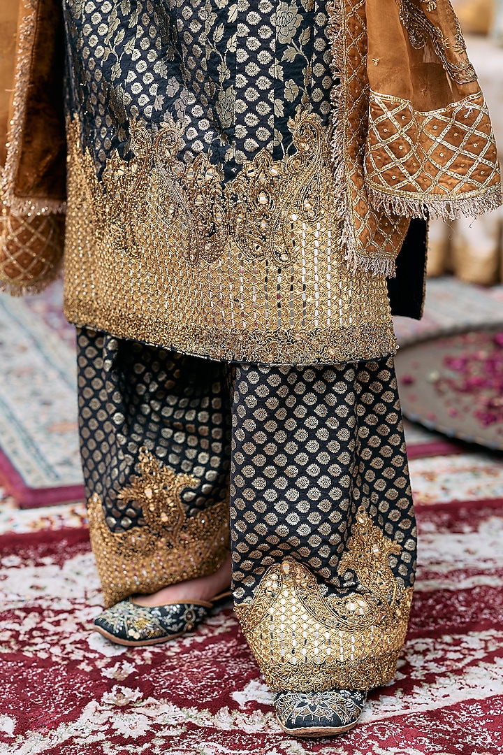Black Brocade & Cotton Cambric Gota Mirror Work Kurta Set by ITRH at Pernia's Pop Up Shop