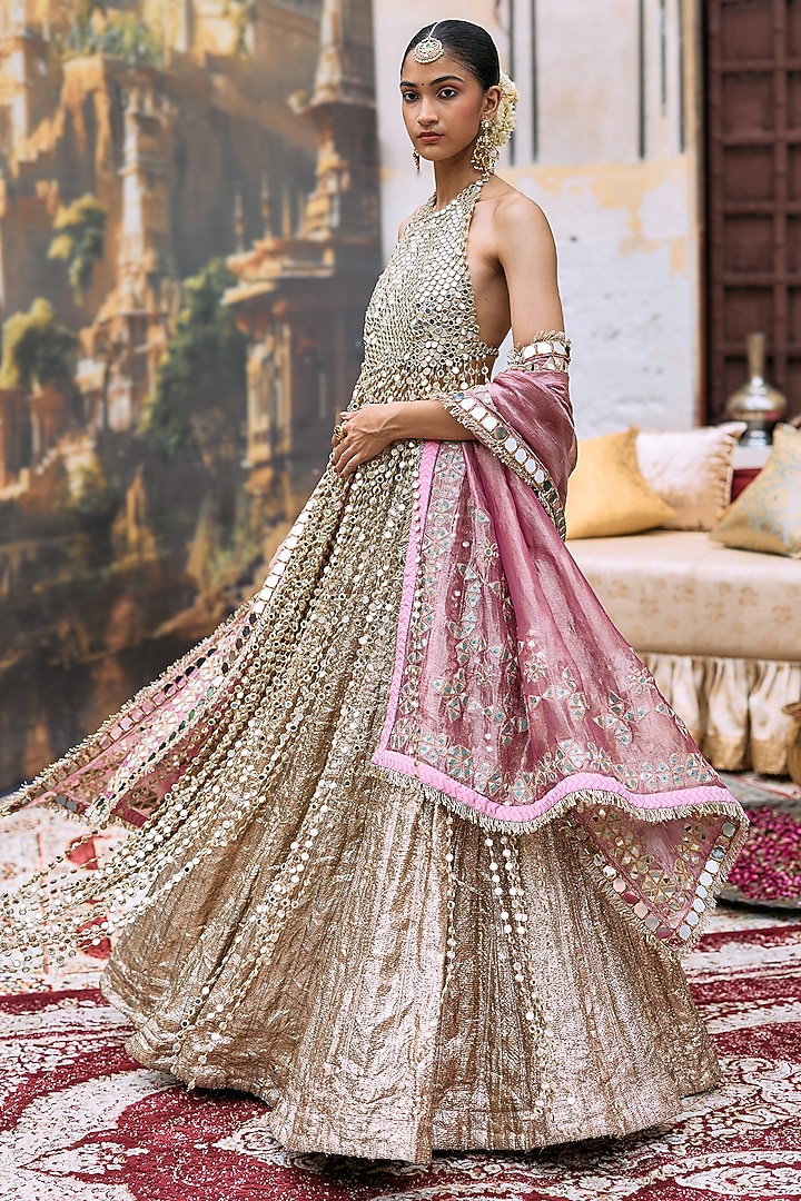 Silver Net Lampi Bridal Lehenga Set by ITRH at Pernia's Pop Up Shop