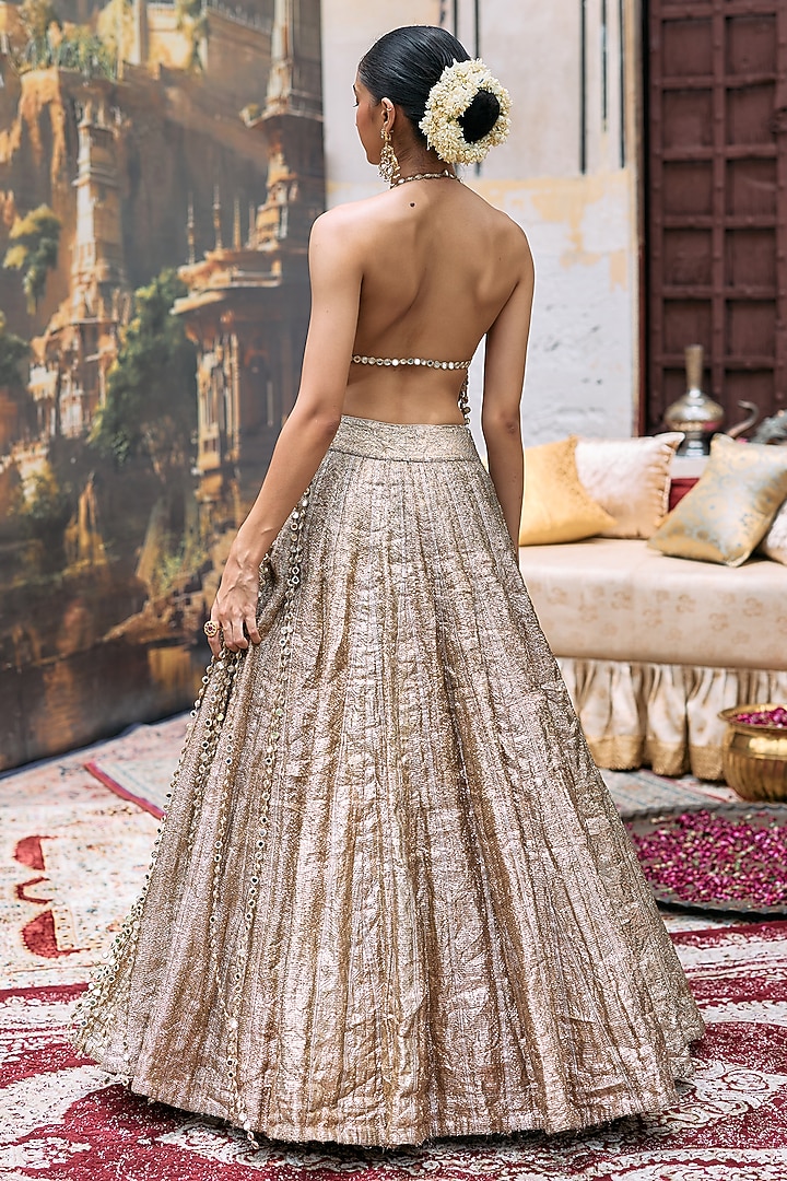 Silver Net Lampi Bridal Lehenga Set by ITRH at Pernia's Pop Up Shop