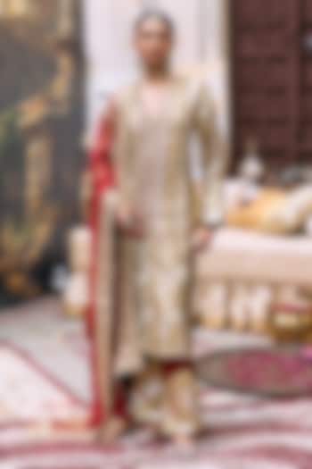 Red Gota & Crepe Kurta Set by ITRH at Pernia's Pop Up Shop