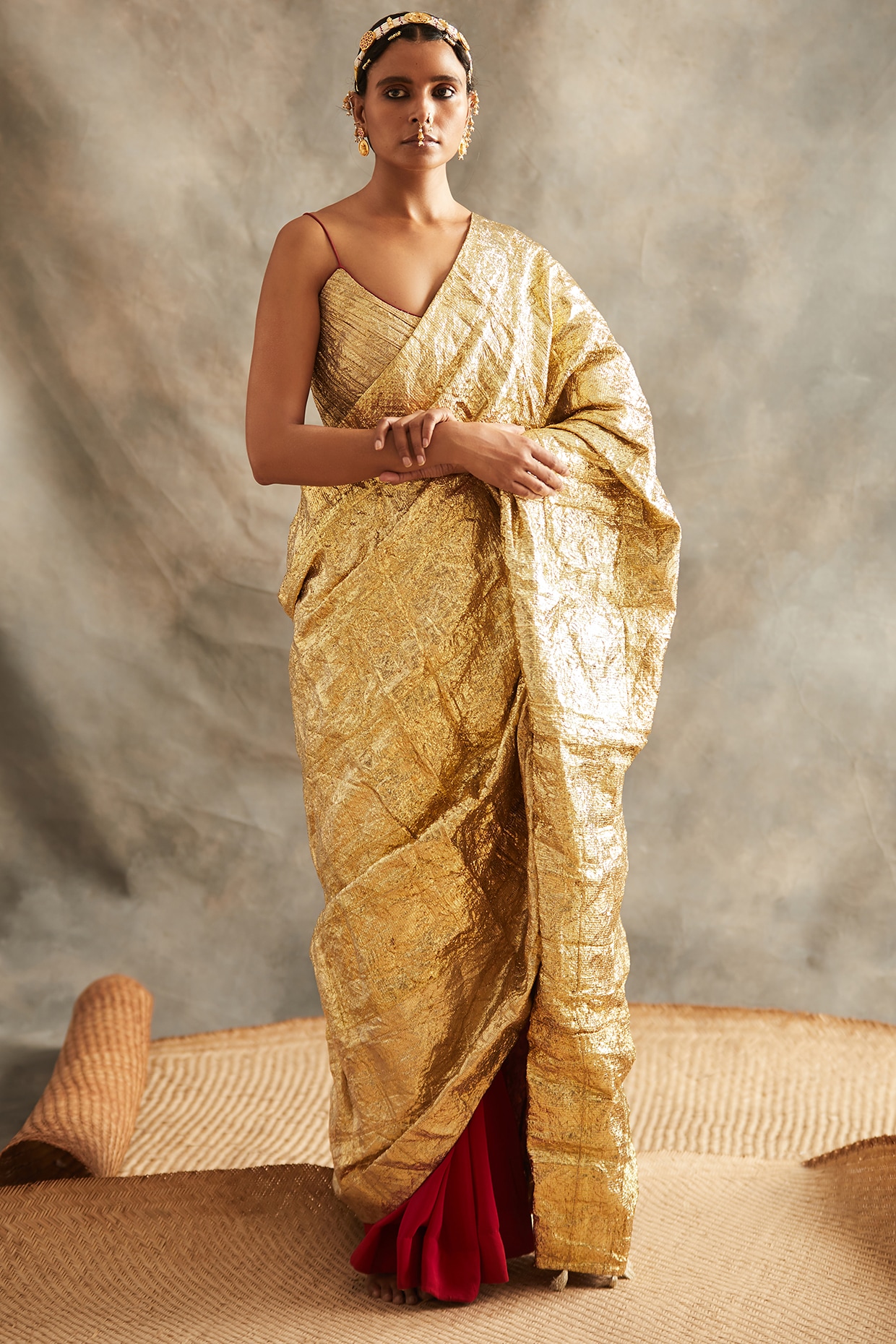Buy Basil Pure Handwoven Linen Zari Saree | Newly Launched – Chidiyaa