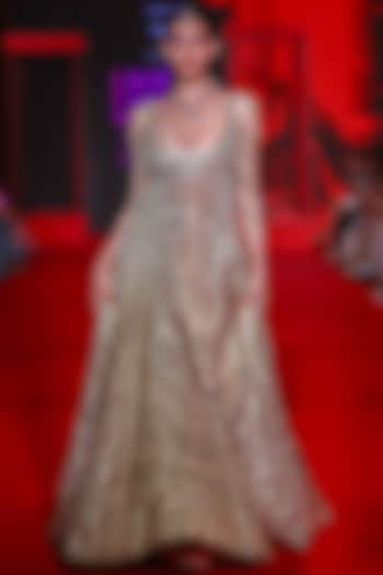 Gold Lampi Bridal Lehenga Set by ITRH at Pernia's Pop Up Shop