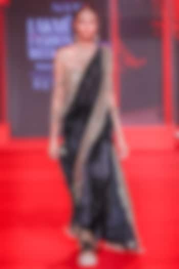 Black Velvet Embroidered Bridal Saree Set by ITRH at Pernia's Pop Up Shop