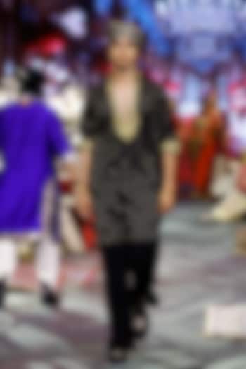 Black Brocade Machine Embroidered Kurta Set  by ITRH Men at Pernia's Pop Up Shop