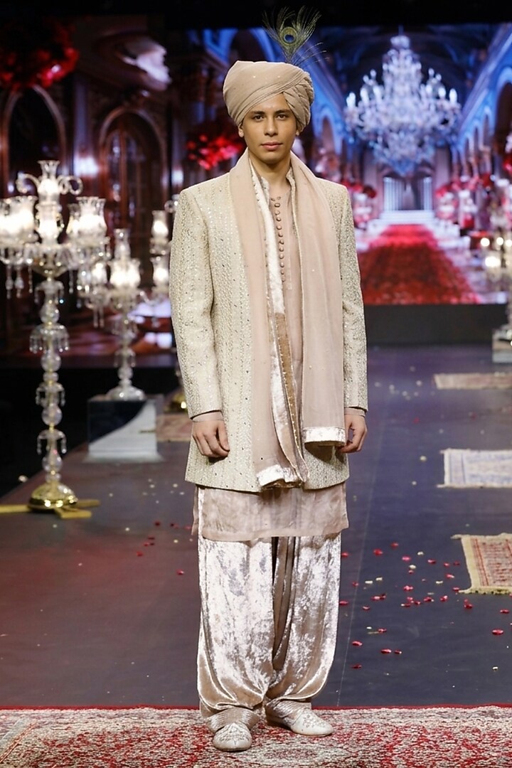 Soft Pink Chikankari Hand & Machine Embroidered Groom Sherwani Set by ITRH Men at Pernia's Pop Up Shop