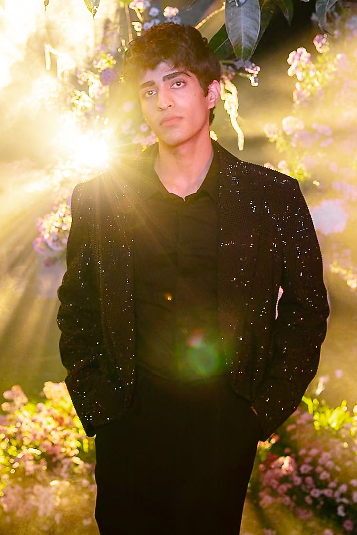 Black Crepe Open Jacket Set by ITRH Men at Pernia's Pop Up Shop