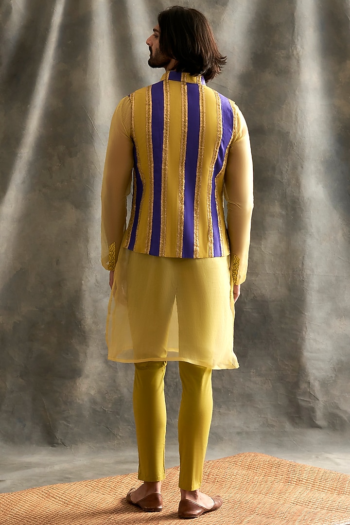 Green & Blue Linen Color-Blocked Bundi Jacket by ITRH Men at Pernia's Pop Up Shop