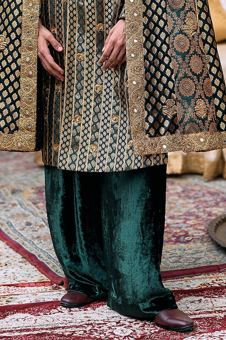Green & Black Brocade Chanderi Embroidered Groom Sherwani Set by ITRH Men at Pernia's Pop Up Shop