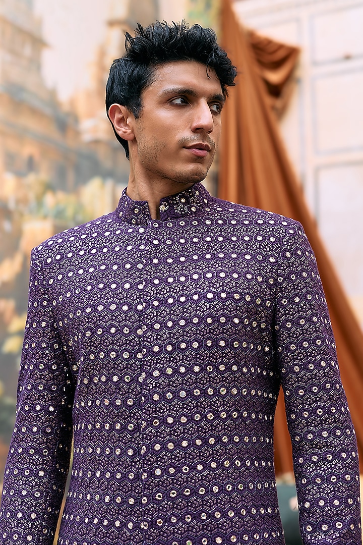 Purple Chikankari Embroidered Kurta Set by ITRH Men at Pernia's Pop Up Shop