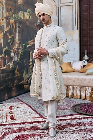 Ivory Georgette & Chanderi Brocade Embroidered Sherwani Set by ITRH Men
