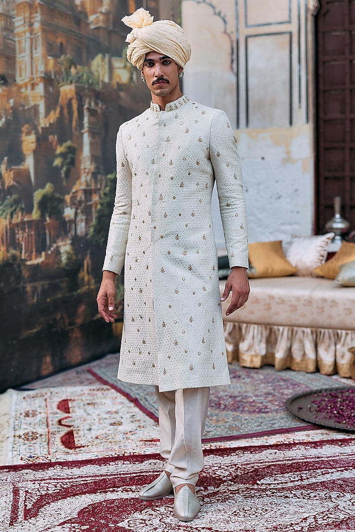 Ivory Georgette & Chanderi Brocade Embroidered Groom Sherwani Set by ITRH Men at Pernia's Pop Up Shop
