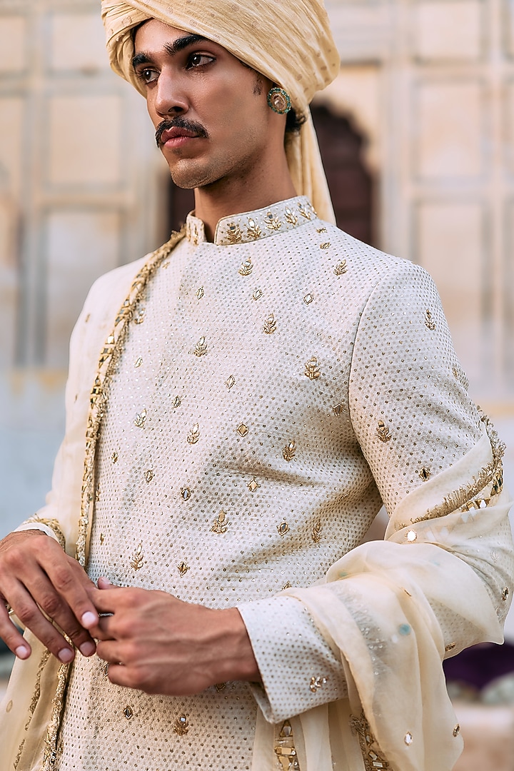 Ivory Georgette & Chanderi Brocade Embroidered Groom Sherwani Set by ITRH Men at Pernia's Pop Up Shop