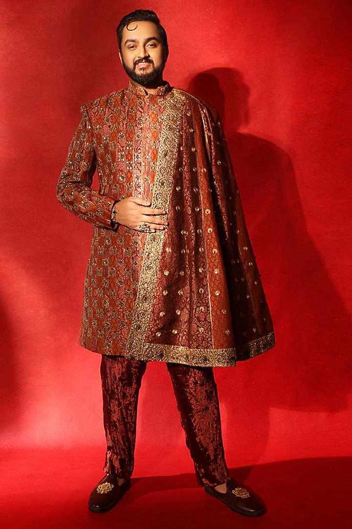 Brown & Maroon Brocade Embroidered Sherwani Set by ITRH Men