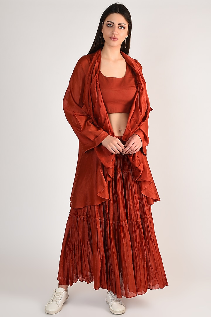 Plum Red Chanderi Wrinkled Skirt Set by ITUVANA