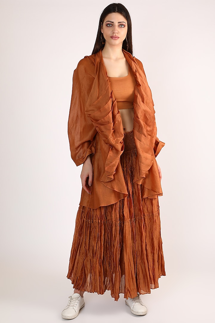 Plum Chanderi Wrinkled Skirt Set by ITUVANA