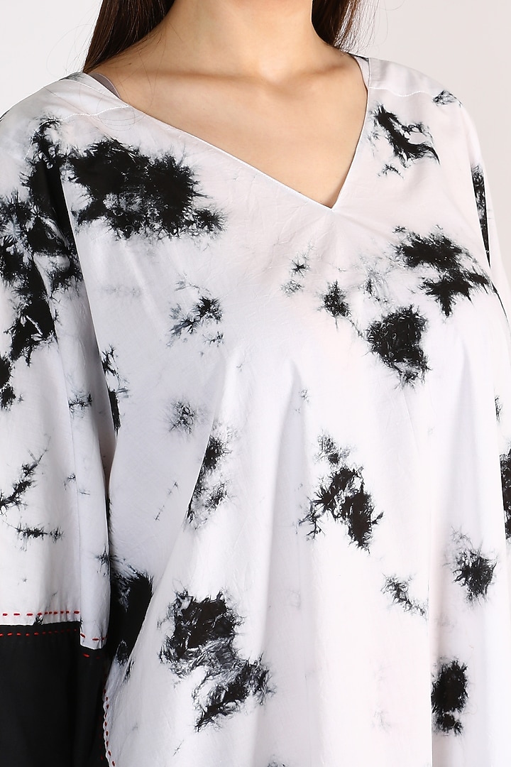 Black Cotton Tie-Dye Kaftan by ITUVANA at Pernia's Pop Up Shop