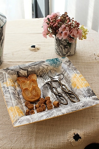 Multi-Colored Fine Bone China Platter by IZZHAAR