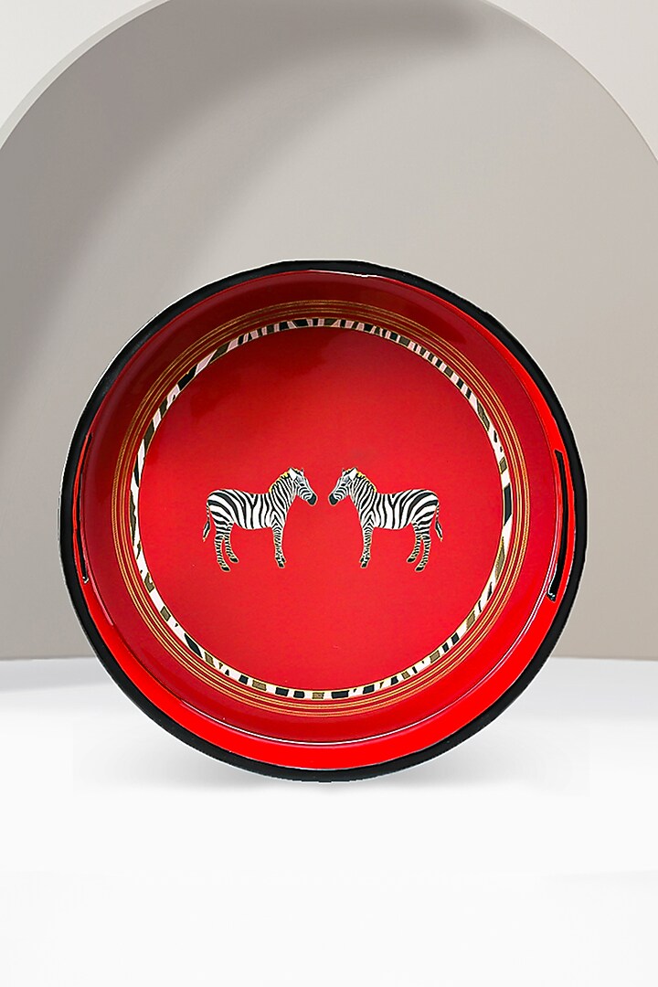 Red & Black MDF Wood Masai Mara Serving Tray by IZZHAAR at Pernia's Pop Up Shop