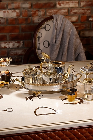 Mustang Oval Silver Brass & Stainless Steel Serving Tray by IZZHAAR