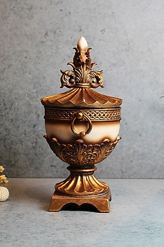 Golden Ceramic Cleopatra Storage Box by IZZHAAR