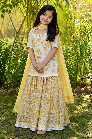 Yellow Cotton Printed Skirt Set For Girls by House Of Jamoti Kids