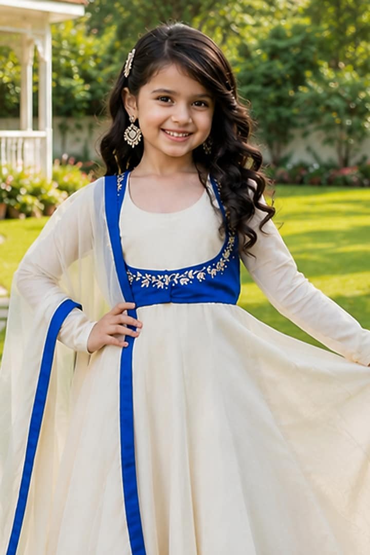 Ivory Tissue Embroidered Anarkali Set For Girls by House Of Jamoti Kids at Pernia's Pop Up Shop