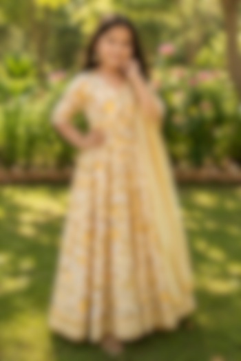 Yellow Cotton Printed Anarkali Set For Girls by House Of Jamoti Kids at Pernia's Pop Up Shop