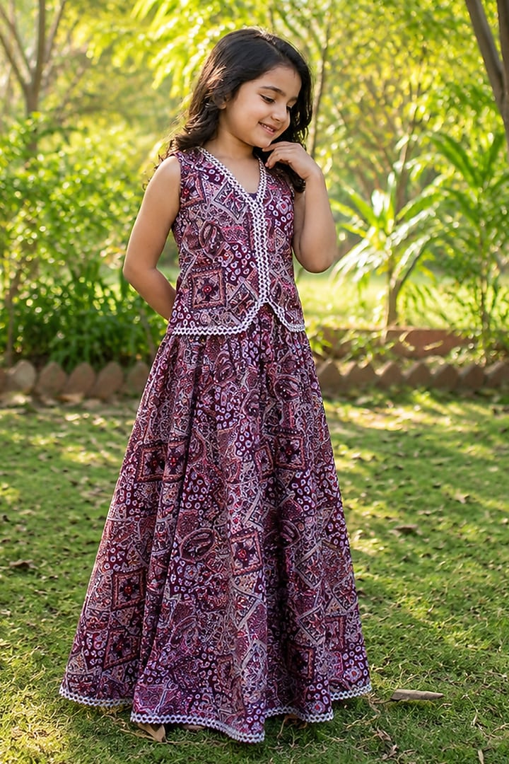 Purple Cotton Floral Printed Skirt Set For Girls by House Of Jamoti Kids at Pernia's Pop Up Shop