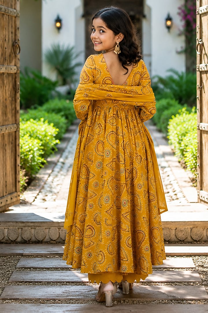 Yellow Cotton Block Printed Anarkali Set For Girls by House Of Jamoti Kids at Pernia's Pop Up Shop