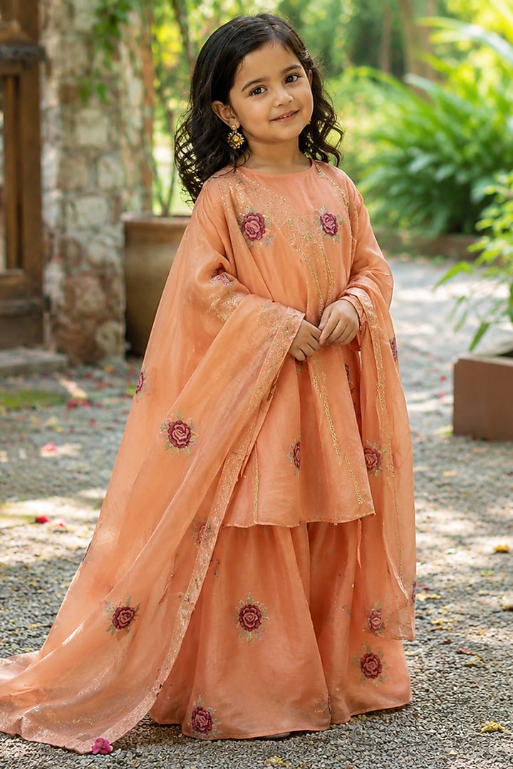 Peach Tissue Machine Embroidered Kurta Set For Girls by House Of Jamoti Kids at Pernia's Pop Up Shop