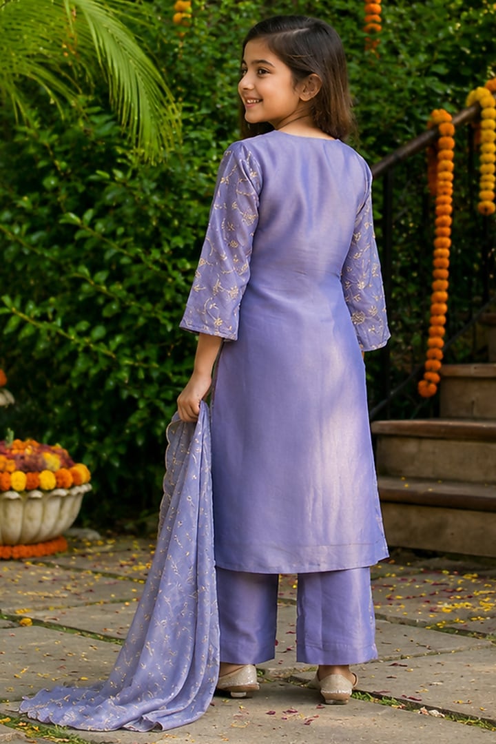 Lilac Tissue Embroidered Straight Kurta Set For Girls by House Of Jamoti Kids at Pernia's Pop Up Shop