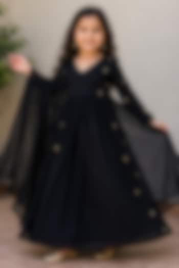 Black Muslin Pearl Handwork Anarkali Set For Girls by House Of Jamoti Kids at Pernia's Pop Up Shop