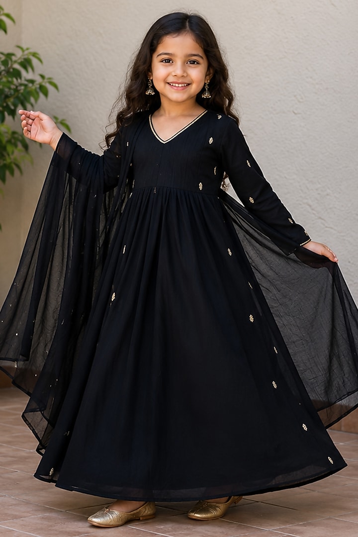 Black Muslin Pearl Handwork Anarkali Set For Girls by House Of Jamoti Kids at Pernia's Pop Up Shop